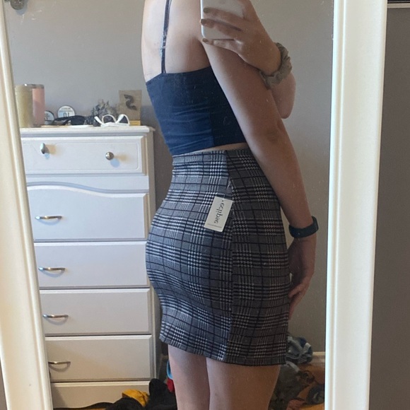 Eclipse Skirt - Picture 4 of 4